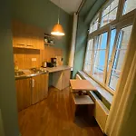 Singer109 Hostel, & 호스텔 베를린