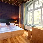 Singer109 Hostel, & 호스텔