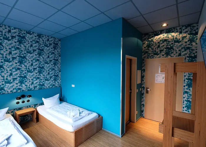 Hostal Singer109 Hostel, & *