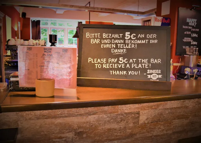 Hostal Singer109 Hostel, &