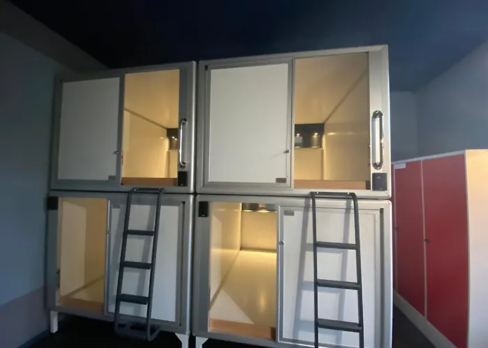 Singer109 Hostel, & * Berlín