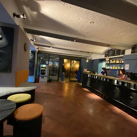 Singer109 Hostel, & Hostel *