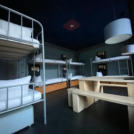 Singer109 Hostel, & ホステル