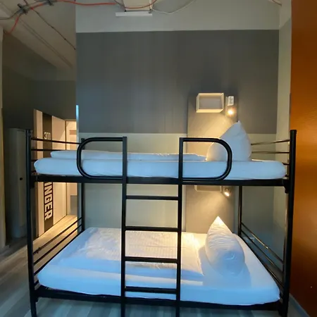 Singer109 Hostel, & * Βερολίνο