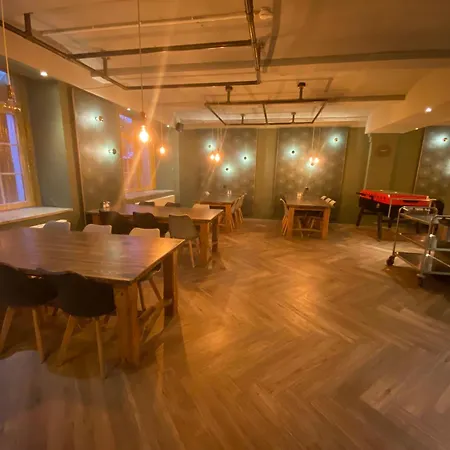 Singer109 Hostel, & Hostel