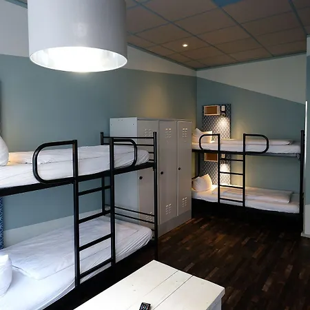 Singer109 Hostel, & * 베를린