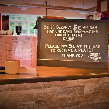 Hostel Singer109 Hotel&apartment