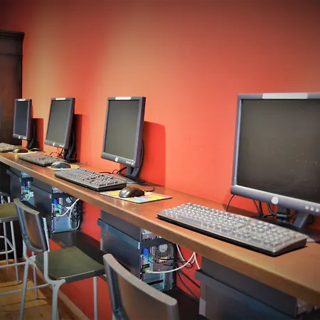 Singer109 Hotel&apartment Hostel