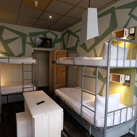 Singer109 Hostel, & Hostel Berlin
