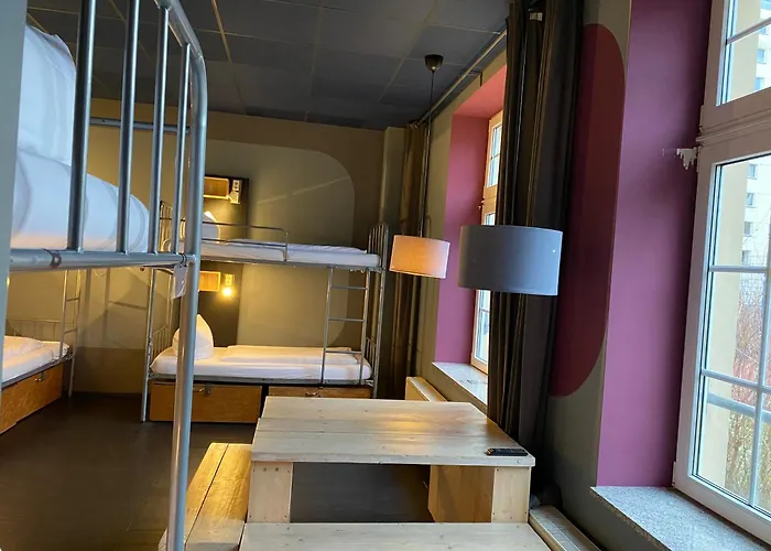 Хостел Singer109 Hostel, & *