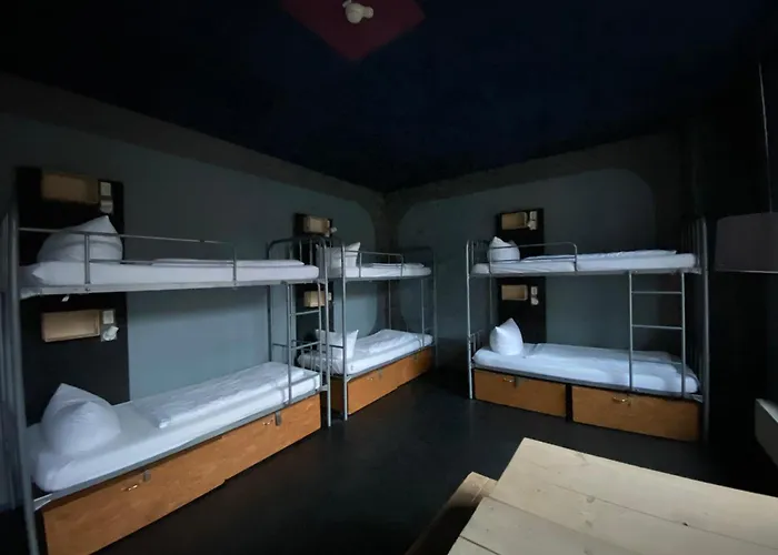 Singer109 Hostel, & Берлин