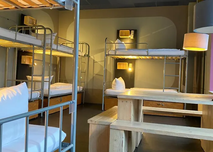 Хостел Singer109 Hostel, &