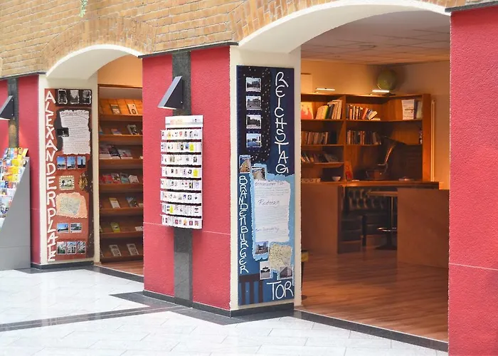 Singer109 Hostel, & Hostel